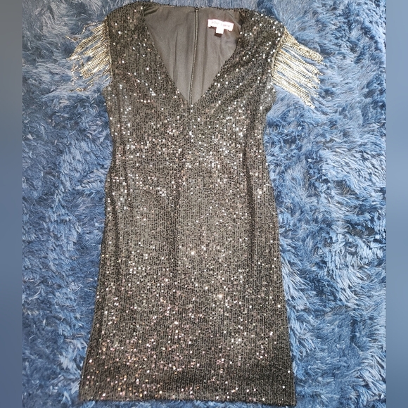 Betsey Johnson Dress. Fringe crystal "sleeves" with black crystals. Size small - Picture 3 of 9